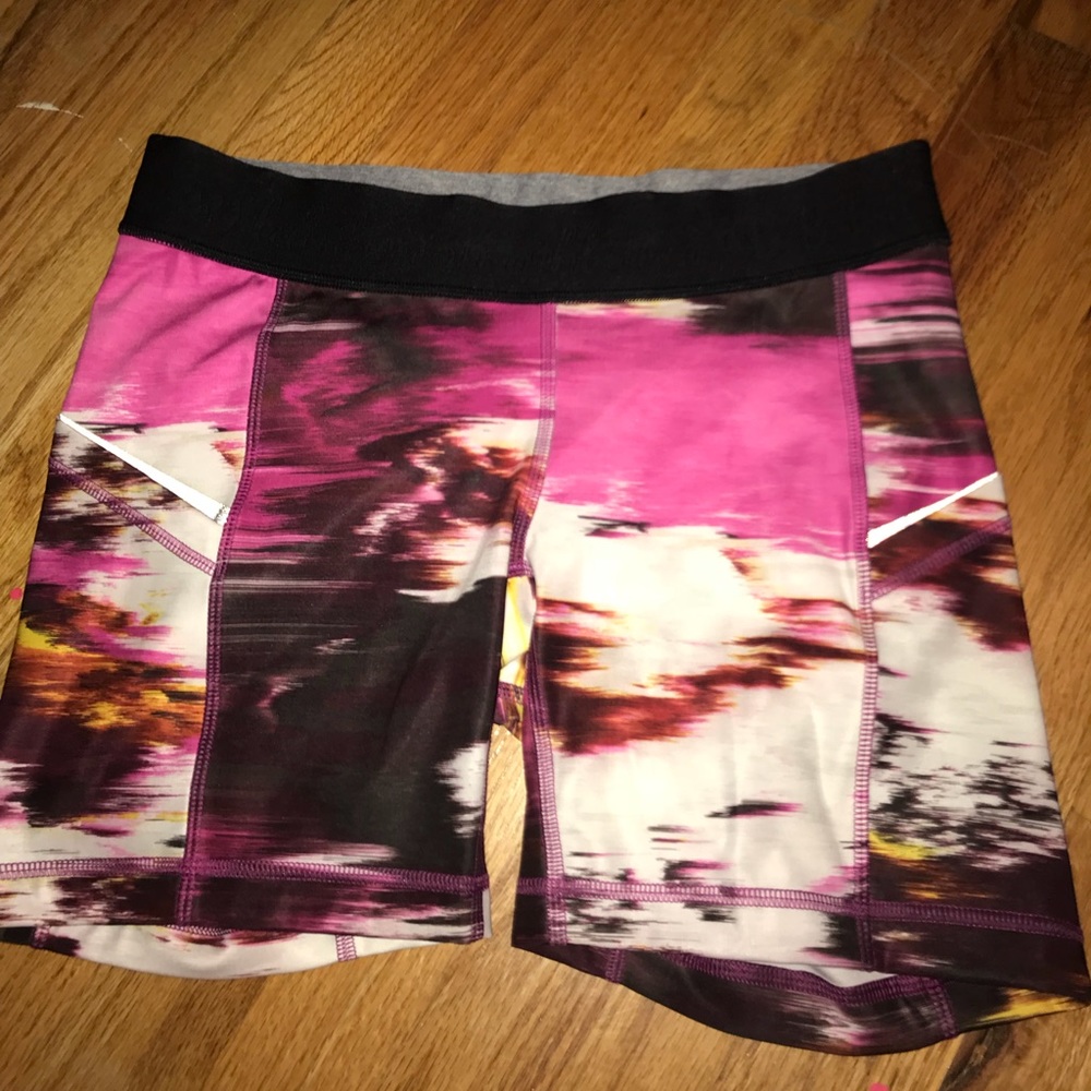 Lululemon biker shorts